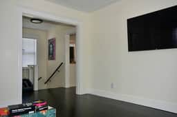 Modern Three Bedroom Condo - Near Boston - Image 5
