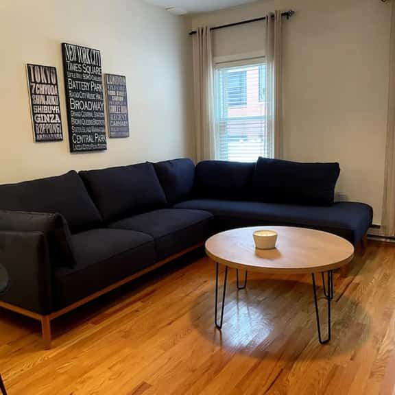 Lovely Two Bedroom Condo in South Boston - Image 1
